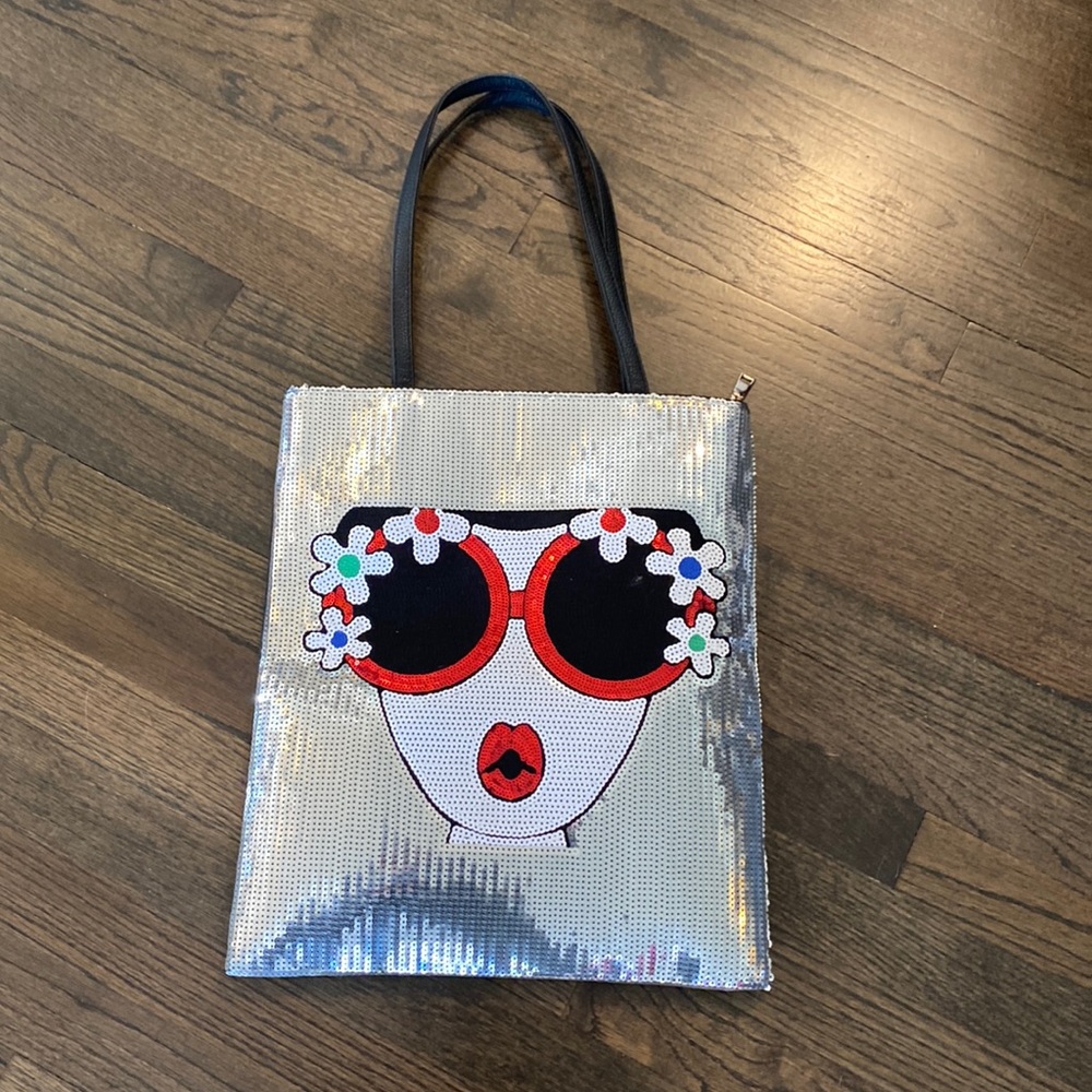 Sequin Pop Art Tote Sunglasses Black Faux Leather Vegan Silver EUC - Picture 1 of 6